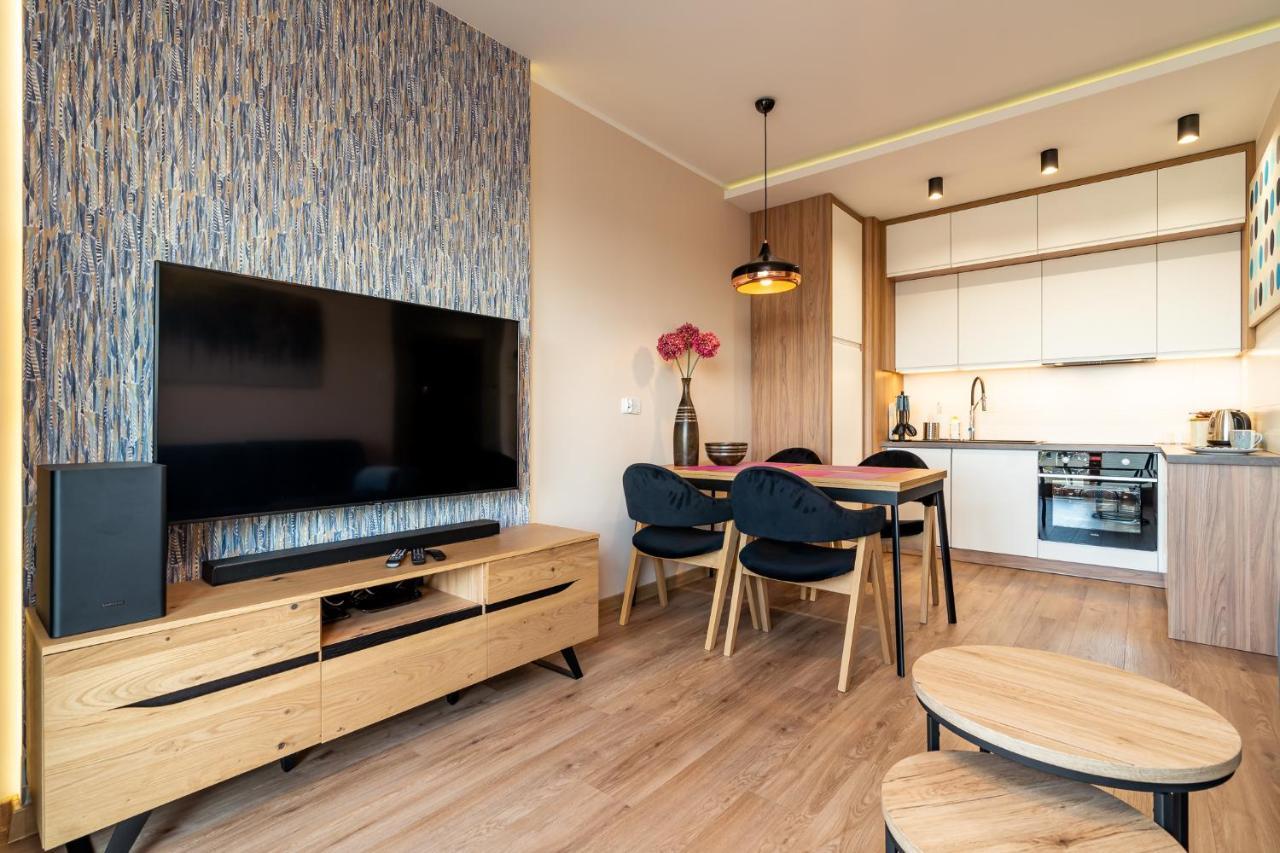 Apartamenty W Gdansku - Zajezdnia Wrzeszcz, Grudziadzka 4B Екстериор снимка