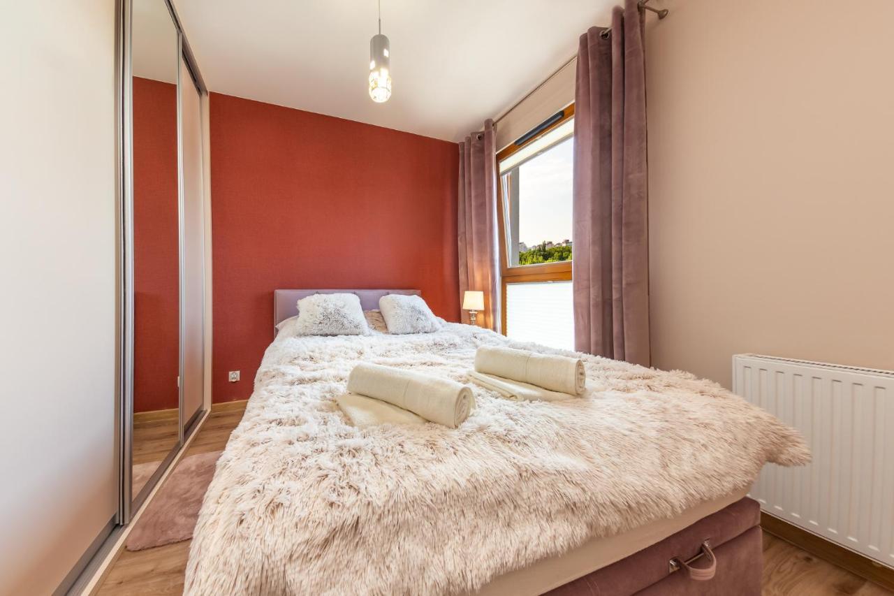 Apartamenty W Gdansku - Zajezdnia Wrzeszcz, Grudziadzka 4B Екстериор снимка