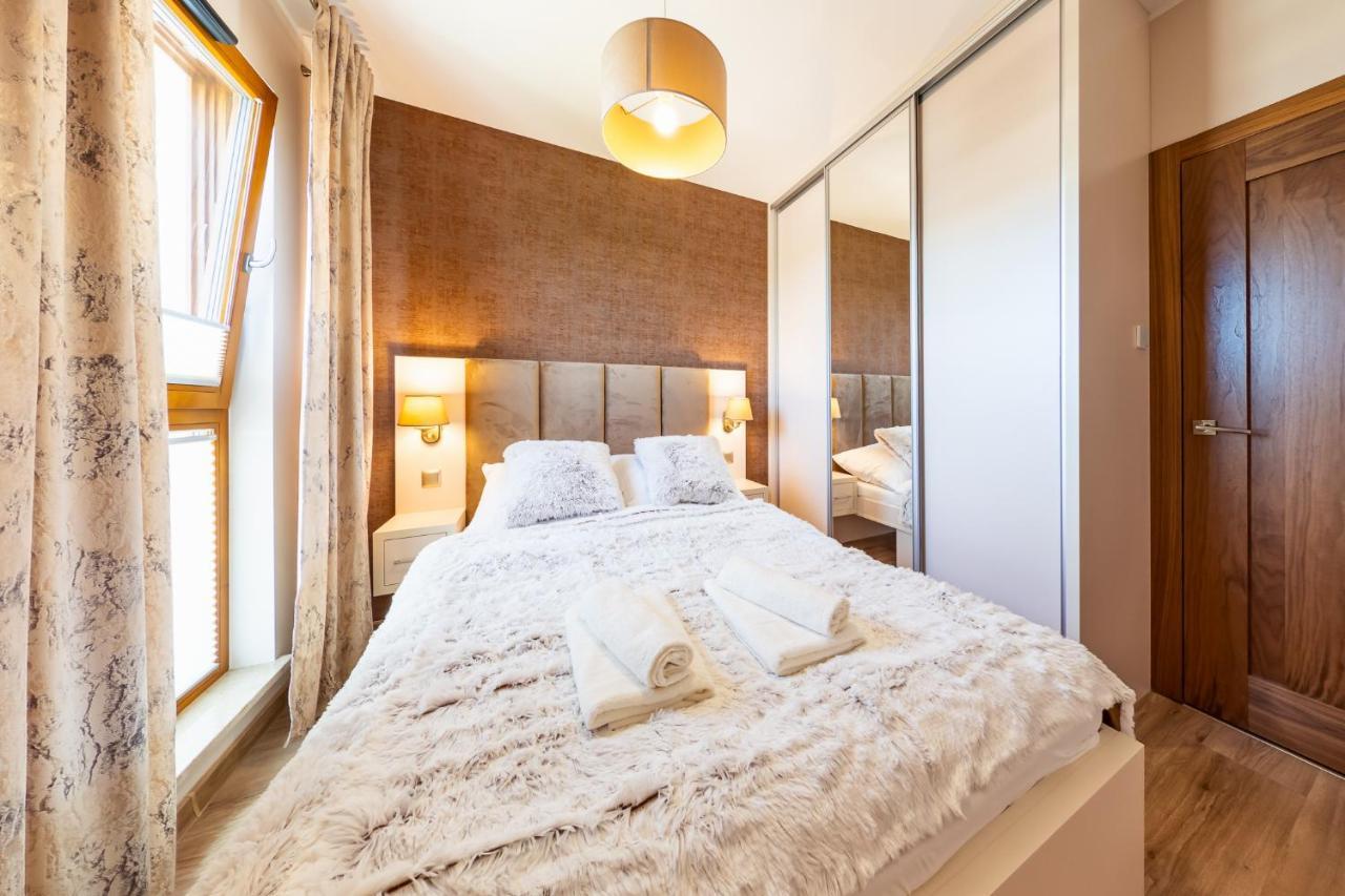 Apartamenty W Gdansku - Zajezdnia Wrzeszcz, Grudziadzka 4B Екстериор снимка