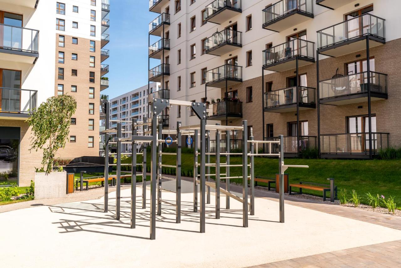 Apartamenty W Gdansku - Zajezdnia Wrzeszcz, Grudziadzka 4B Екстериор снимка